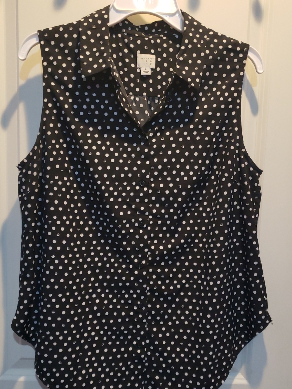 Black Polka Dot Button-Front Sleeveless Blouse